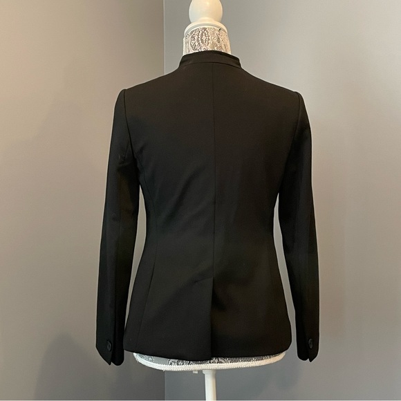 Banana Republic Blazer - Picture 4 of 12